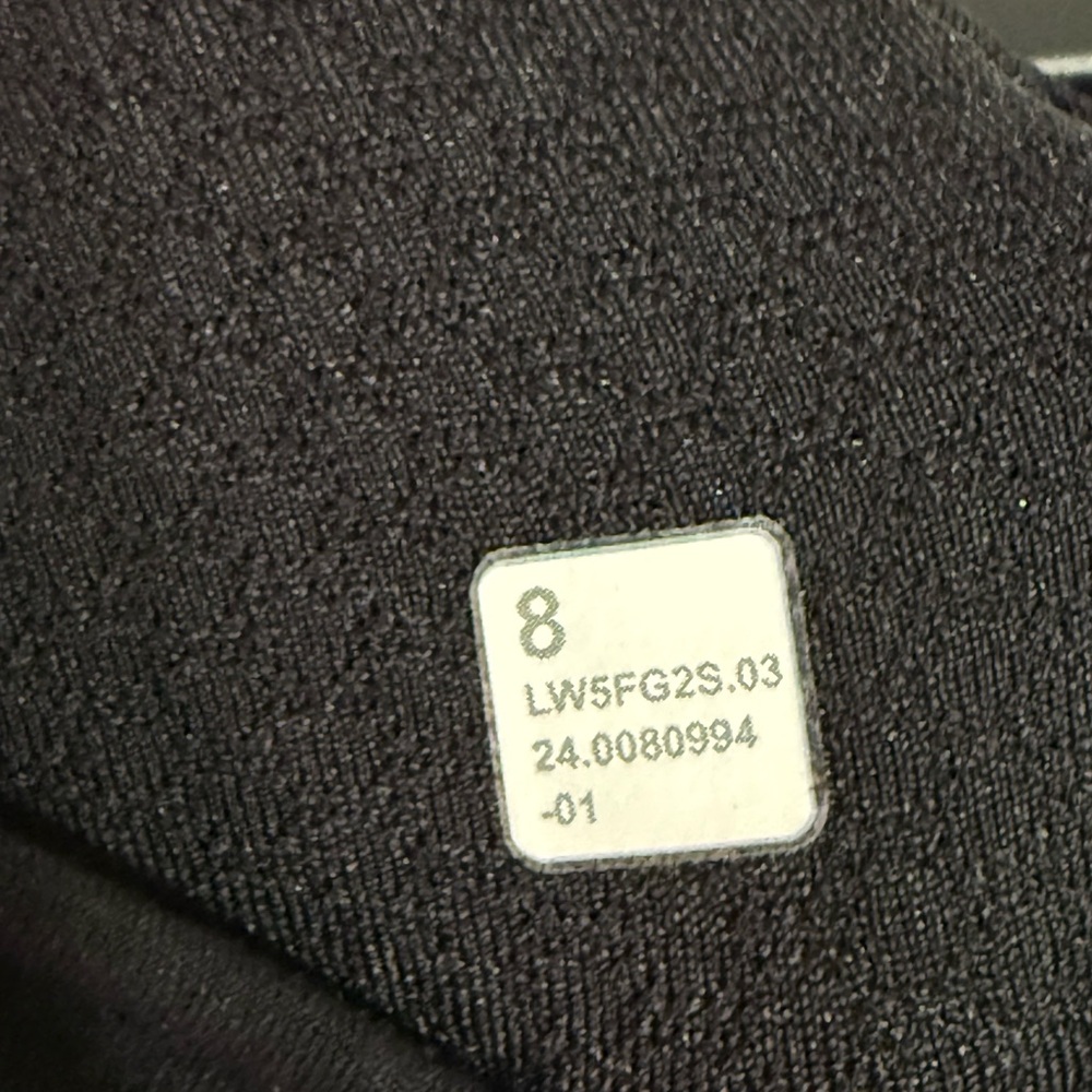 Lululemon black flair leggings - Picture 4 of 4